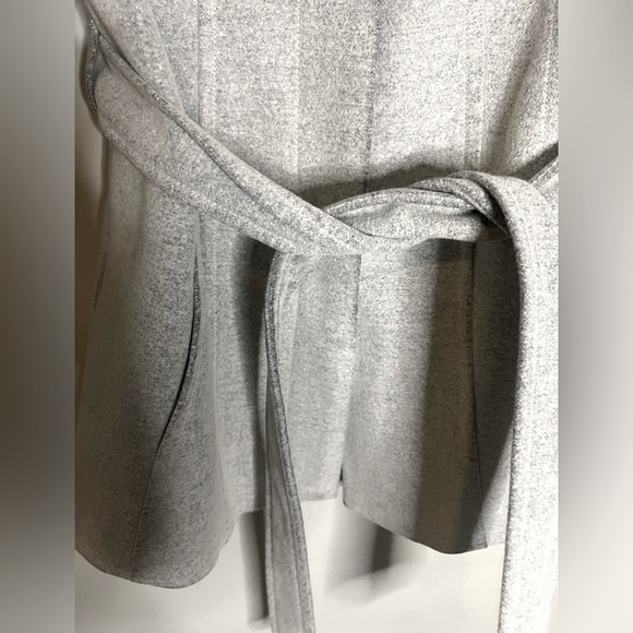 Aritzia Babaton Conner Coat - Picture 8 of 8